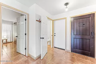 669 W Cholla Crest Dr, Green Valley, AZ 85614 - Photo 16