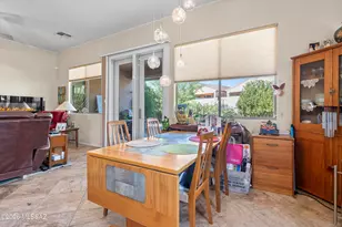470 W Calle Artistica, Green Valley, AZ 85614 - Photo 10