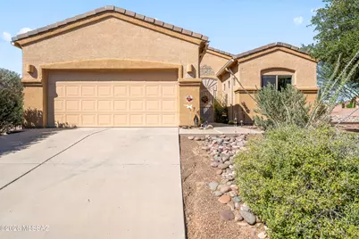 470 W Calle Artistica, Green Valley, AZ 85614 - Photo 2