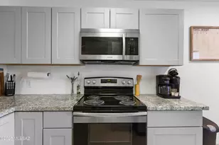 5675 N Camino Esplendora, Tucson, AZ 85718 - Photo 12