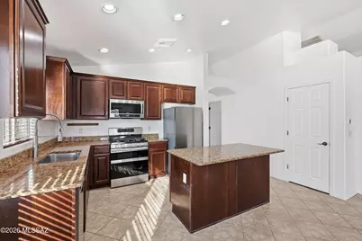 7159 S Providence Drive, Tucson, AZ 85757 - Photo 14