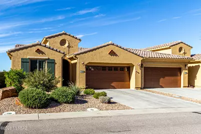 829 N Broken Hills Drive, Green Valley, AZ 85614 - Photo 1