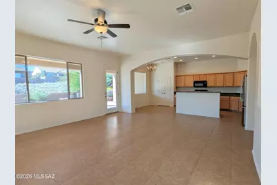 2033 W Acacia Bluffs Drive, Green Valley, AZ 85622 - Photo 14