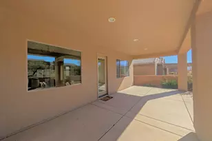 2033 W Acacia Bluffs Dr, Green Valley, AZ 85622 - Photo 32