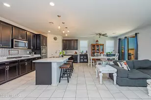 9553 S Miller Flats Dr, Tucson, AZ 85747 - Photo 8