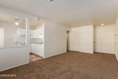 8150 E Broadway Boulevard #H202, Tucson, AZ 85710 - Photo 4