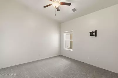 6233 E Molly Drive, Hereford, AZ 85615 - Photo 34