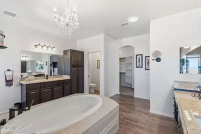 6233 E Molly Drive, Hereford, AZ 85615 - Photo 32