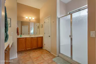 433 N Mountain Brook Dr, Green Valley, AZ 85614 - Photo 18