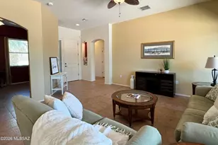 433 N Mountain Brook Dr, Green Valley, AZ 85614 - Photo 8