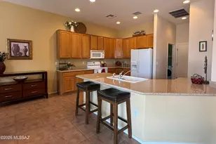 433 N Mountain Brook Dr, Green Valley, AZ 85614 - Photo 10