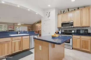 1257 N Sun Catcher Way, Green Valley, AZ 85614 - Photo 12