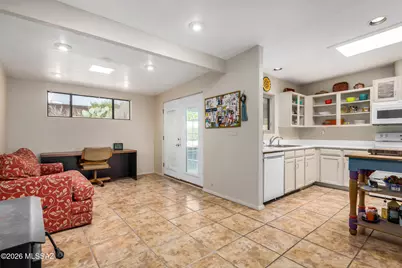 392 W Rio Altar, Green Valley, AZ 85614 - Photo 10