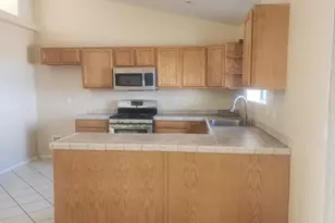 282 Tlaxcala Ct, Rio Rico, AZ 85648 - Photo 4