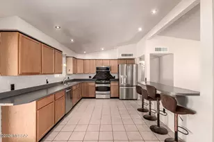 7596 N Meredith Blvd, Tucson, AZ 85741 - Photo 10