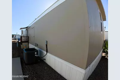 3833 N Fairview Avenue #76, Tucson, AZ 85705 - Photo 2