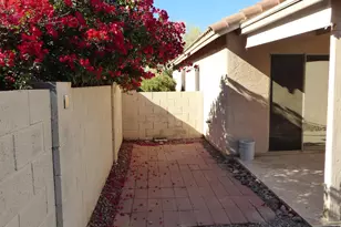 8704 N Frampton Pl, Tucson, AZ 85742 - Photo 22