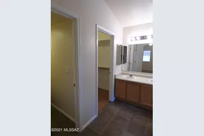 8704 N Frampton Place, Tucson, AZ 85742 - Photo 10