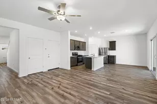 7316 W Coastal Pln Wy, Tucson, AZ 85757 - Photo 4