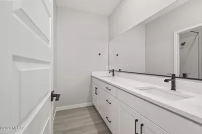 7794 S Wild Prairie Drive S, Tucson, AZ 85757 - Photo 14