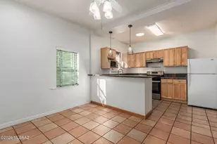 1249 E Waverly St, Tucson, AZ 85719 - Photo 8