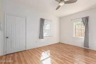 1249 E Waverly St, Tucson, AZ 85719 - Photo 6