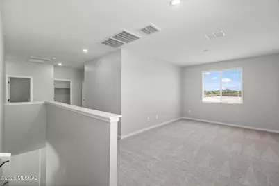 7810 S Wild Prairie Drive S, Tucson, AZ 85757 - Photo 16