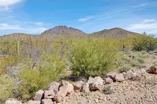 7706 W Copper Nugget Dr, Tucson, AZ 85735 - Photo 4