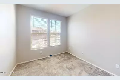 7712 S Star Wash Loop, Tucson, AZ 85757 - Photo 14