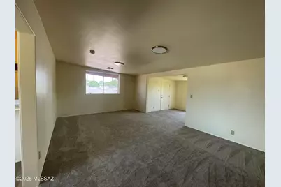 7434 E 24th Street, Tucson, AZ 85710 - Photo 10