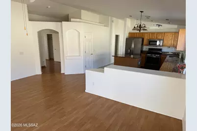6927 W Red Rock Drive, Tucson, AZ 85743 - Photo 2