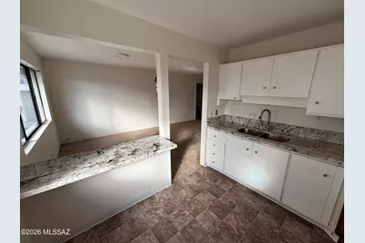 1318 S Avenida Polar #F208, Tucson, AZ 85710 - Photo 6