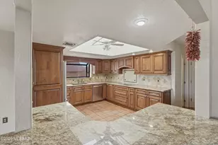 4221 N Summer Set Dr, Tucson, AZ 85750 - Photo 8