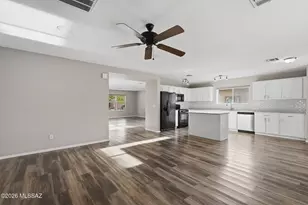 13653 E Oxmoor Valley Dr, Vail, AZ 85641 - Photo 10