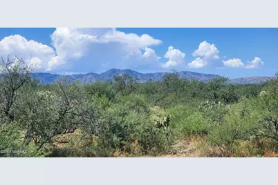 5031 W Helmet Peak Road, Sahuarita, AZ 85629 - Photo 16