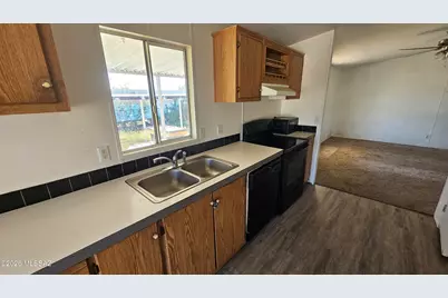 7983 N Team Roper Road, Tucson, AZ 85743 - Photo 4