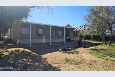 7983 N Team Roper Road, Tucson, AZ 85743 - Photo 1
