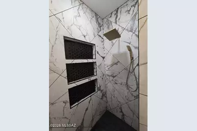 10371 E Bridgeport Street, Tucson, AZ 85747 - Photo 12