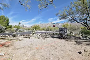 3796 E Guthrie Mountain Pl, Tucson, AZ 85718 - Photo 2