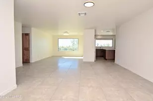 3796 E Guthrie Mountain Pl, Tucson, AZ 85718 - Photo 6