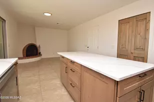 3796 E Guthrie Mountain Pl, Tucson, AZ 85718 - Photo 10