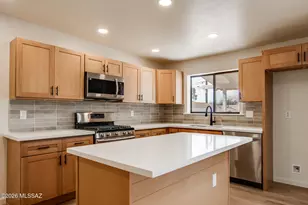 201 N Ave Carolina, Tucson, AZ 85711 - Photo 1