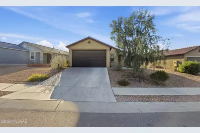7976 S Golden Bell Drive, Tucson, AZ 85747 - Photo 1