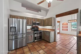 5676 S Mir Way, Hereford, AZ 85615 - Photo 10