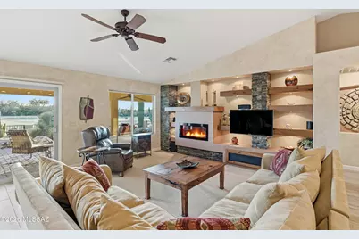 2502 E Glen Canyon Road, Green Valley, AZ 85614 - Photo 8