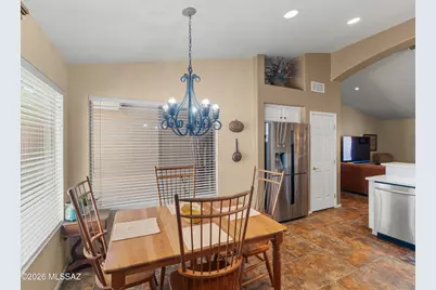 1986 E Desert Lark Pass, Green Valley, AZ 85614 - Photo 12