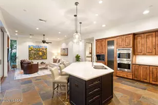 6067 W Seven Saguaros Cir, Marana, AZ 85658 - Photo 12