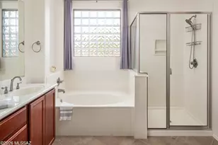 12228 N Golden Mirror Dr, Marana, AZ 85658 - Photo 16