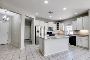 8803 W Saguaro Moon Rd, Marana, AZ 85653 - Photo 8