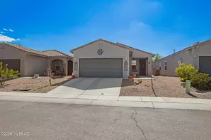 852 E Bottomlands Ln, Sahuarita, AZ 85629 - Photo 2